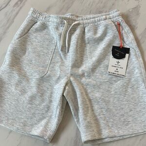 Men’s Kenneth Cole shorts size S